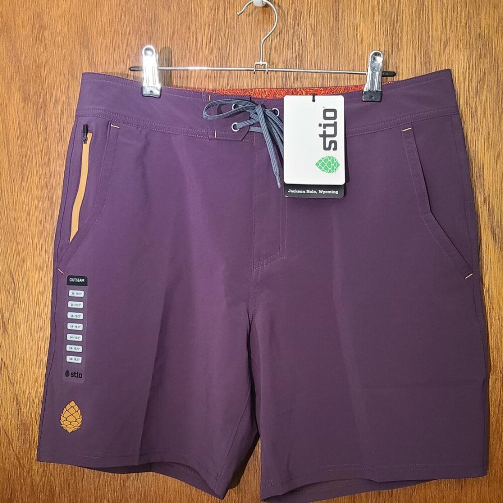 NWT STIO Board Shorts 7.5"